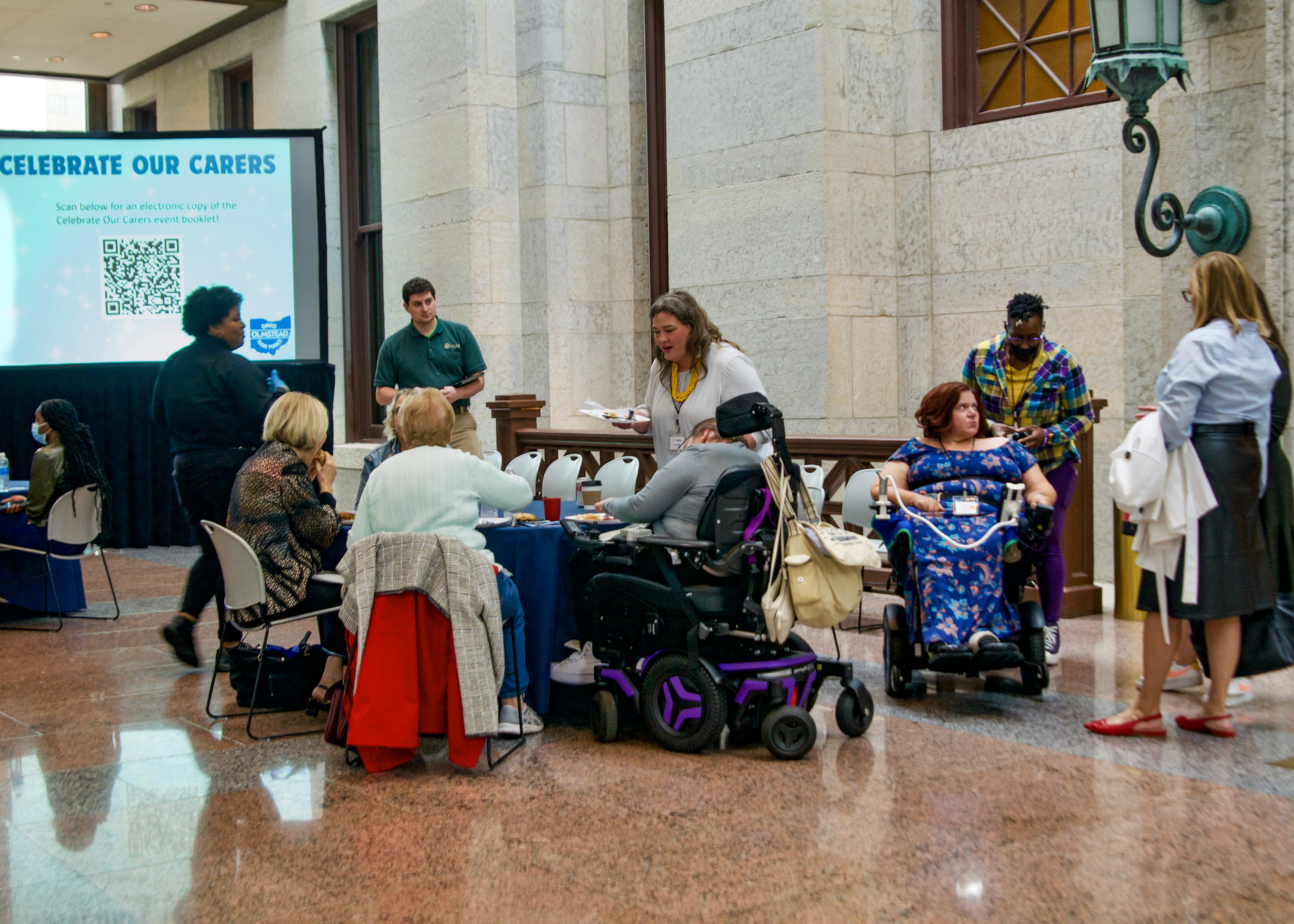Picture of OOTF members meeting at Ohio Statehouse